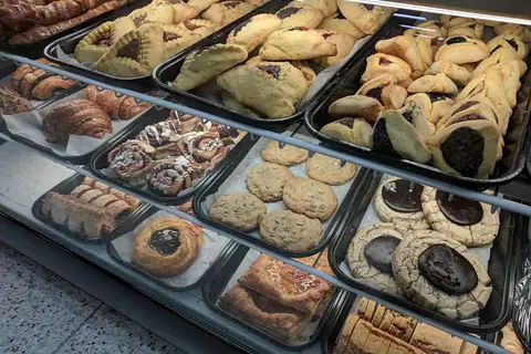 Donut Hut photo 4